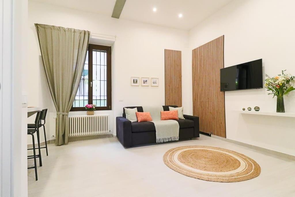 New Private Apt In Como A-C Self Check-In Екстериор снимка