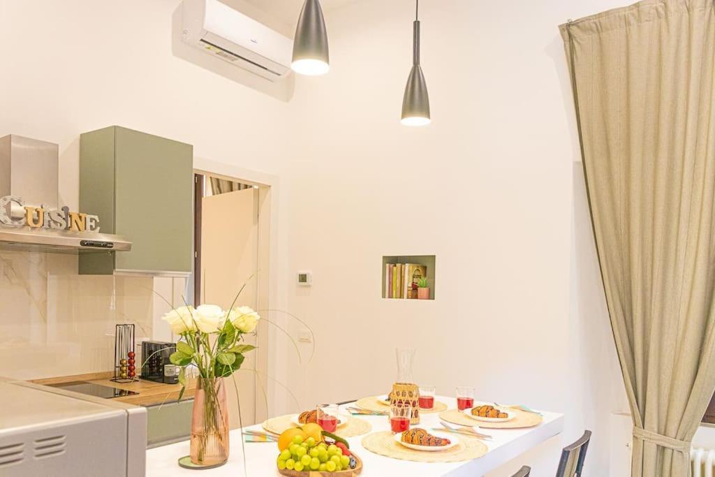 New Private Apt In Como A-C Self Check-In Екстериор снимка