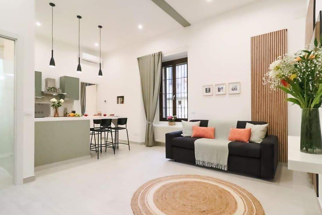 New Private Apt In Como A-C Self Check-In Екстериор снимка